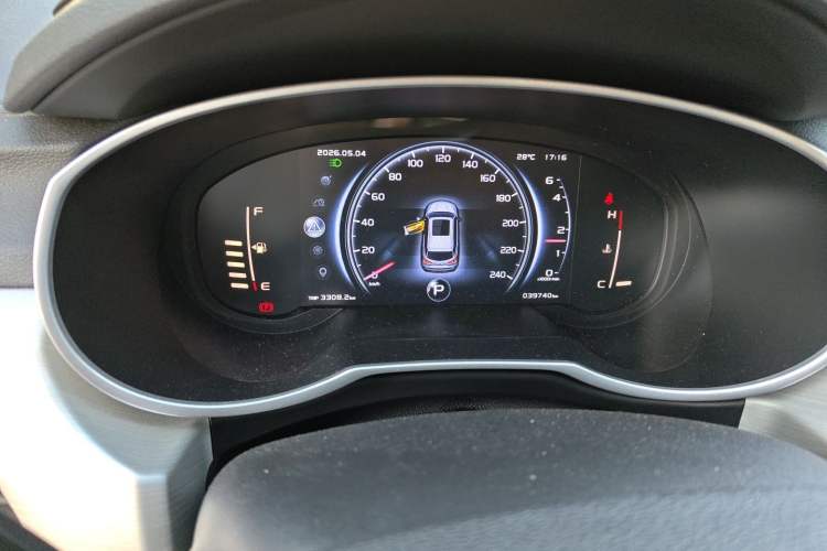Used Geely Auto Emgrand X7 Sport 2020 1.8TD DCT Two-Wheel Drive Smart Connect 4G-Enabled Version Instrument Cluster