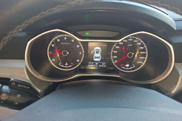 Used Geely Auto Emgrand X7 Sport 2020 1.8TD DCT Two-Wheel Drive Zhiya Model Instrument Cluster