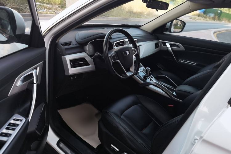 Used Geely Auto Emgrand X7 Sport 2020 1.8TD DCT Two-Wheel Drive Smart Connect 4G-Enabled Version Interior 1