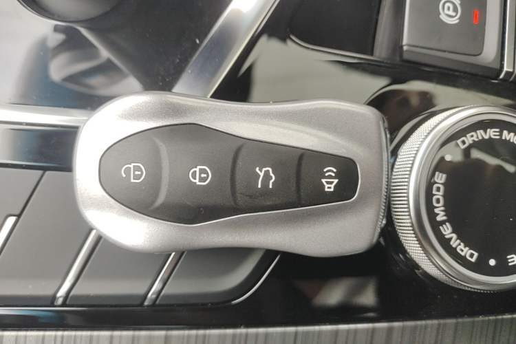 Used Geely Auto Emgrand X7 Sport 2020 1.8TD DCT Smart Connect PRO Interior 1