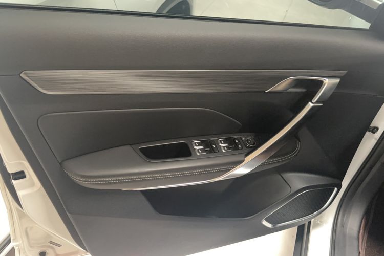 Used Geely Auto Emgrand X7 Sport 2020 1.8TD DCT Smart Connect PRO Interior 1