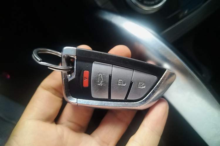 Used Geely Auto Emgrand X7 Sport 2020 1.8TD DCT ZhiZun PRO Interior 1