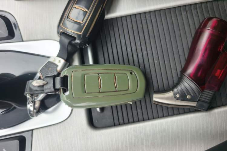 Used Geely Auto Emgrand X7 Sport 2020 1.8TD DCT Two-Wheel Drive Smart Connect 4G-Enabled Version Interior 1