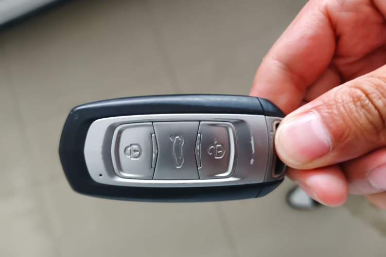 Used Geely Auto Emgrand X7 Sport 2020 1.8TD DCT Two-Wheel Drive Smart Connect 4G-Enabled Version Interior 1