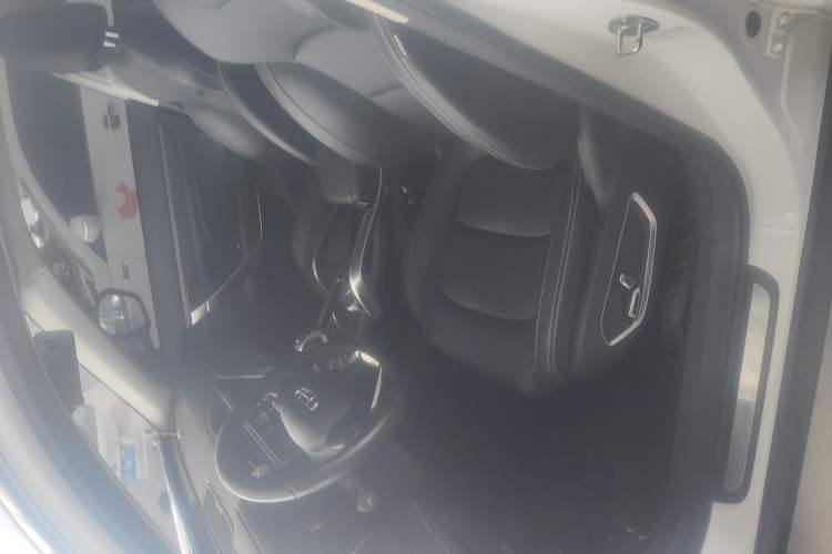 Used Geely Auto Emgrand X7 Sport 2020 1.8TD DCT Smart PRO Interior 1