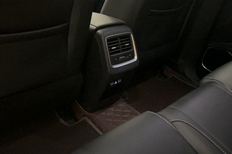 Used Geely Auto Emgrand X7 Sport 2020 1.8TD DCT Smart Connect PRO Interior 11