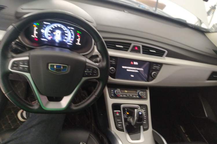 Used Geely Auto Emgrand X7 Sport 2020 1.8TD DCT Two-Wheel Drive Smart Connect 4G-Enabled Version Interior 2