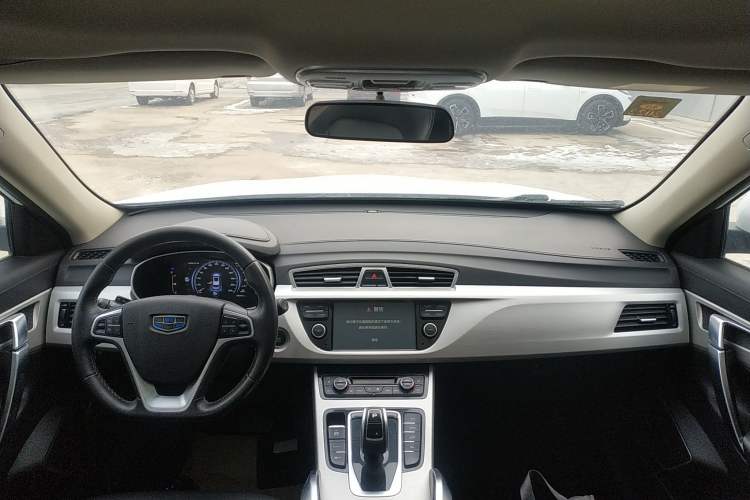 Used Geely Auto Emgrand X7 Sport 2020 1.8TD DCT Two-Wheel Drive Smart Connect 4G-Enabled Version Interior 2