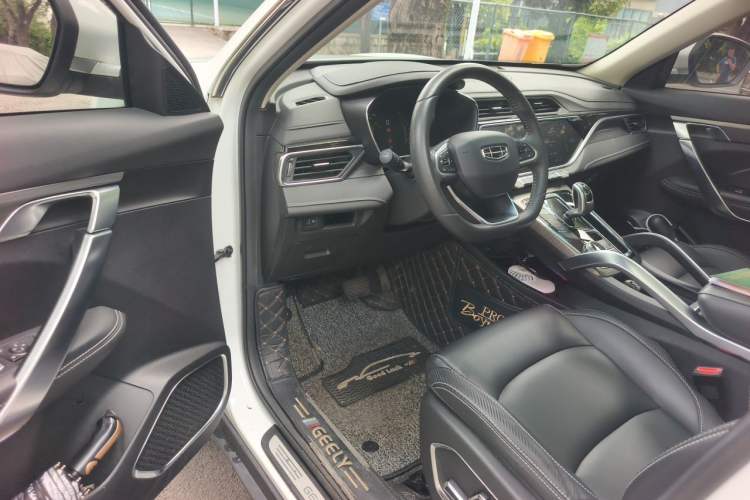 Used Geely Auto Emgrand X7 Sport 2020 1.8TD DCT Smart PRO Interior 3