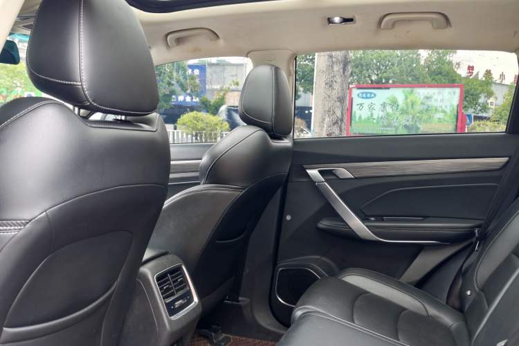 Used Geely Auto Emgrand X7 Sport 2020 1.8TD DCT Smart Connect PRO Interior 3