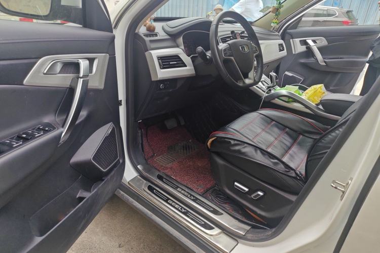 Used Geely Auto Emgrand X7 Sport 2020 1.8TD DCT Two-Wheel Drive Smart Connect 4G-Enabled Version Interior 3