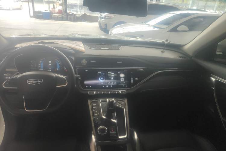 Used Geely Auto Emgrand X7 Sport 2020 1.8TD DCT Smart PRO Interior 3