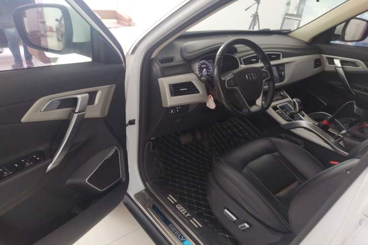 Used Geely Auto Emgrand X7 Sport 2020 1.8TD DCT Two-Wheel Drive Smart Connect 4G-Enabled Version Interior 3