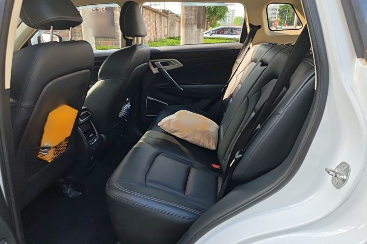 Used Geely Auto Emgrand X7 Sport 2020 1.8TD DCT Two-Wheel Drive Smart Connect 4G-Enabled Version Interior 4