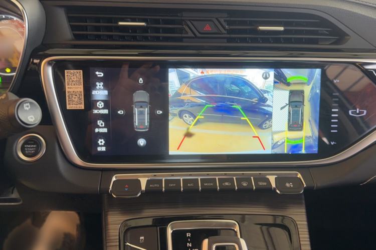 Used Geely Auto Emgrand X7 Sport 2020 1.8TD DCT ZhiZun PRO Interior 4