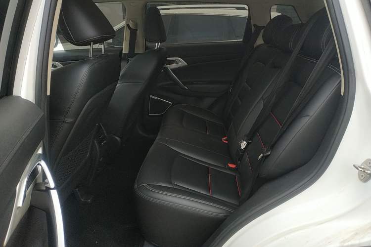 Used Geely Auto Emgrand X7 Sport 2020 1.8TD DCT Two-Wheel Drive Smart Connect 4G-Enabled Version Interior 4