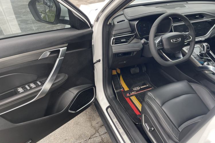 Used Geely Auto Emgrand X7 Sport 2020 1.8TD DCT Smart PRO Interior 5
