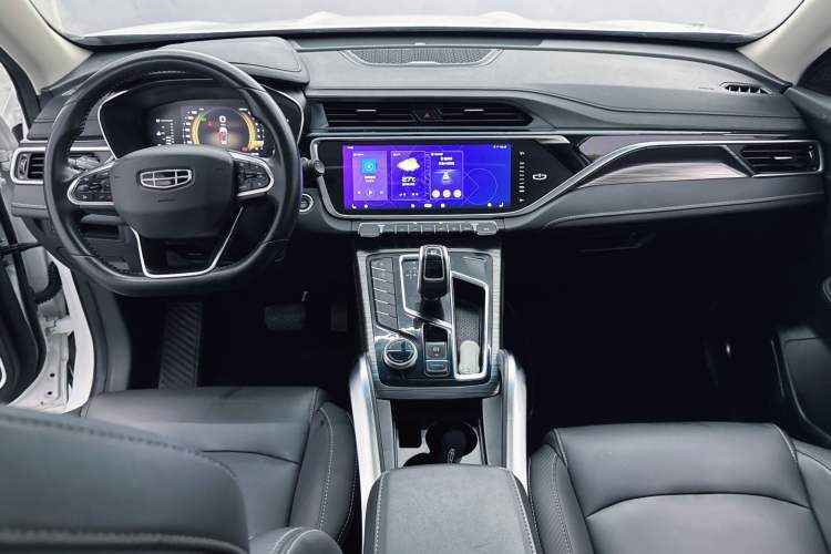 Used Geely Auto Emgrand X7 Sport 2020 1.5TD Automatic Smart Connect PRO Interior 6
