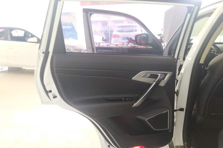 Used Geely Auto Emgrand X7 Sport 2020 1.8TD DCT Two-Wheel Drive Smart Connect 4G-Enabled Version Interior 8
