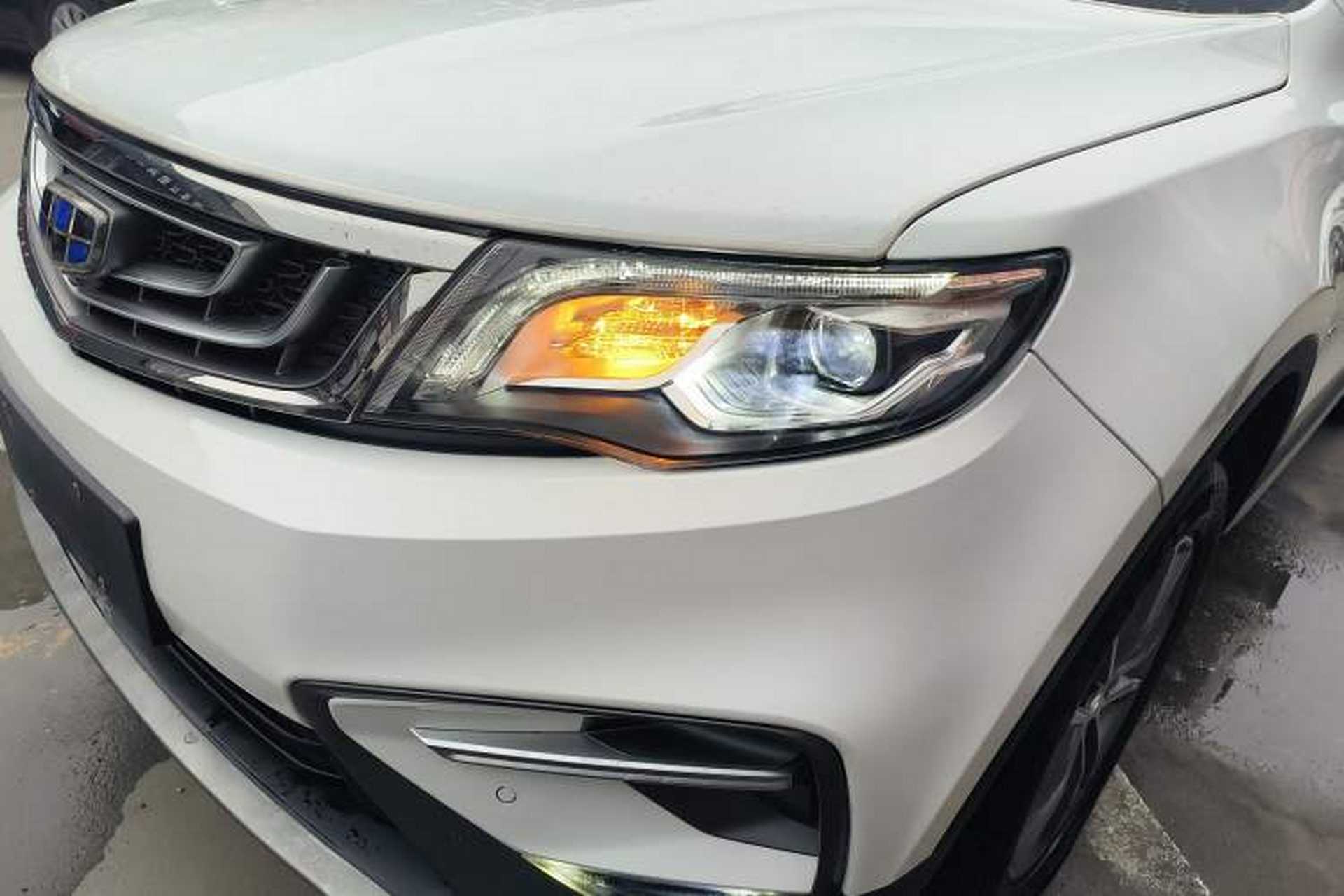 Used Geely Auto Emgrand X7 Sport 2020 1.8TD DCT Two-Wheel Drive Smart Connect 4G-Enabled Version Left Front Headlight