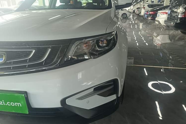 Used Geely Auto Emgrand X7 Sport 2020 1.8TD DCT Two-Wheel Drive Smart Connect 4G-Enabled Version Left Front Headlight