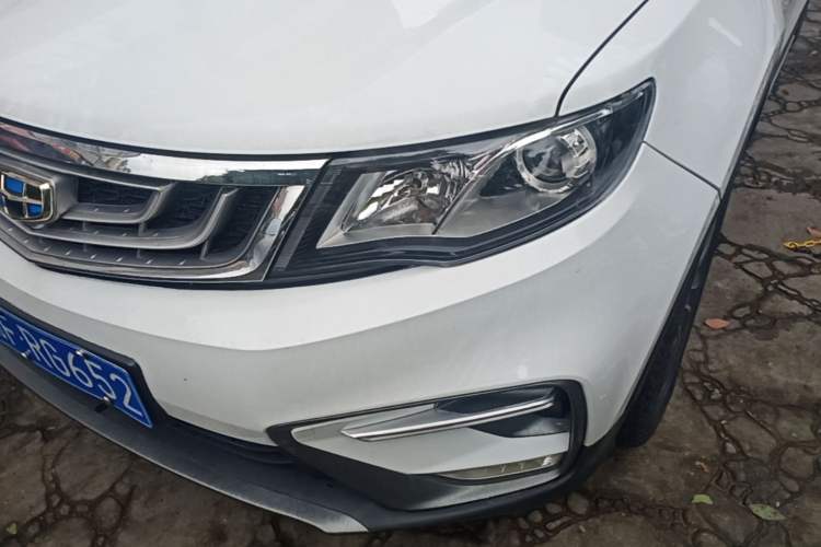 Used Geely Auto Emgrand X7 Sport 2020 1.8TD DCT Two-Wheel Drive Zhiya Model Left Front Headlight