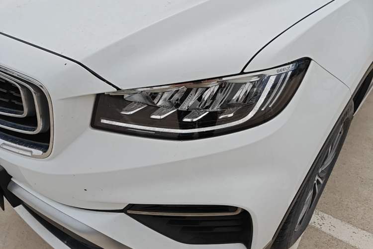 Used Geely Auto Emgrand X7 Sport 2020 1.5TD Automatic Smart Connect PRO Left Front Headlight