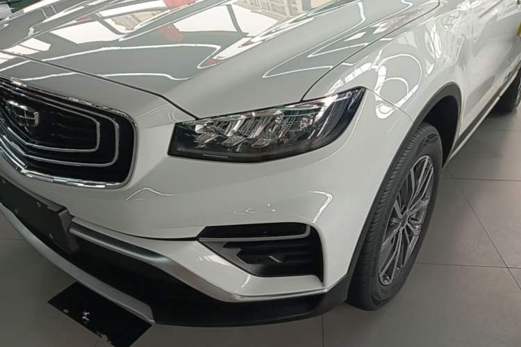 Used Geely Auto Emgrand X7 Sport 2020 1.8TD DCT ZhiZun PRO Left Front Headlight