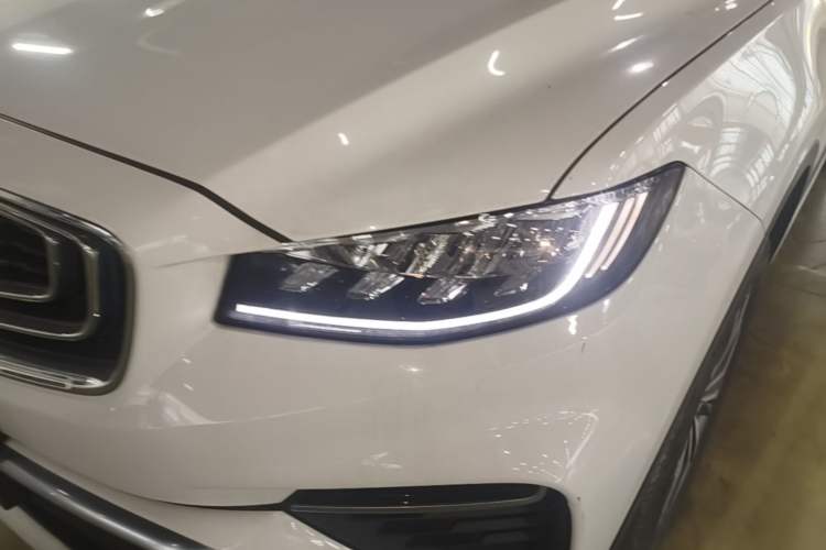 Used Geely Auto Emgrand X7 Sport 2020 1.5TD Automatic Smart Connect PRO Left Front Headlight