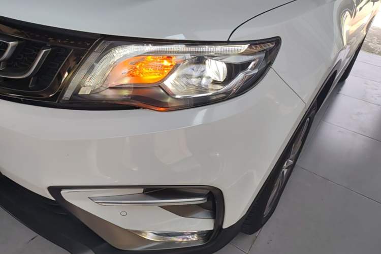 Used Geely Auto Emgrand X7 Sport 2020 1.8TD DCT Two-Wheel Drive Smart Connect 4G-Enabled Version Left Front Headlight