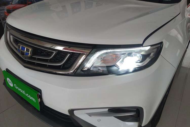 Used Geely Auto Emgrand X7 Sport 2020 1.8TD DCT Two-Wheel Drive Smart Connect 4G-Enabled Version Left Front Headlight