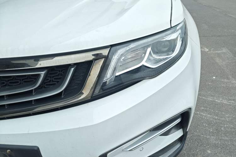 Used Geely Auto Emgrand X7 Sport 2020 1.8TD DCT Two-Wheel Drive Smart Connect 4G-Enabled Version Left Front Headlight