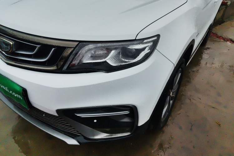 Used Geely Auto Emgrand X7 Sport 2020 1.8TD DCT Two-Wheel Drive Smart Connect 4G-Enabled Version Left Front Headlight