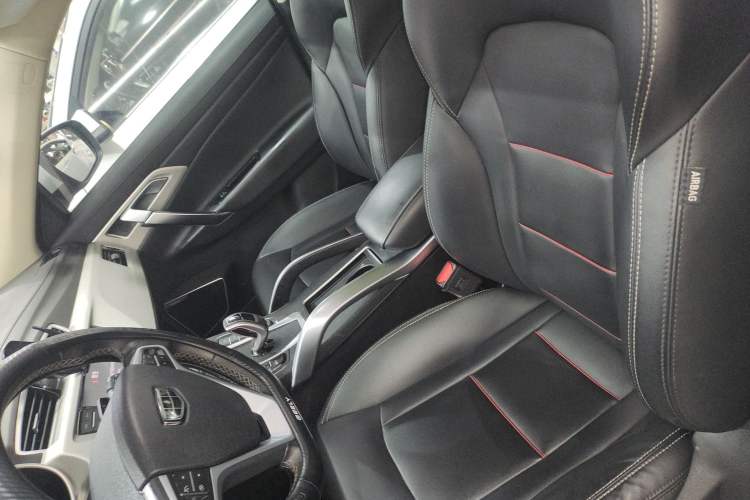 Used Geely Auto Emgrand X7 Sport 2020 1.8TD DCT Two-Wheel Drive Smart Connect 4G-Enabled Version Left Front Seat