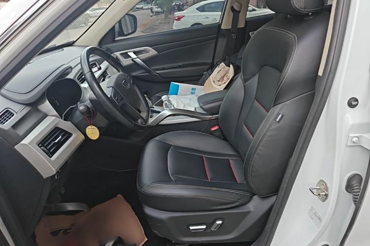 Used Geely Auto Emgrand X7 Sport 2020 1.8TD DCT Two-Wheel Drive Smart Connect 4G-Enabled Version Left Front Seat