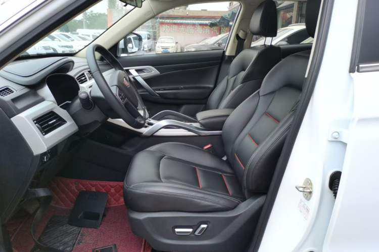 Used Geely Auto Emgrand X7 Sport 2020 1.8TD DCT Two-Wheel Drive Smart Connect 4G-Enabled Version Left Front Seat