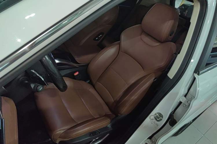 Used Geely Auto Emgrand X7 Sport 2020 1.8TD DCT Zhi Ling PRO Left Front Seat