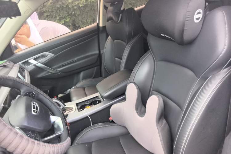 Used Geely Auto Emgrand X7 Sport 2020 1.8TD DCT Two-Wheel Drive Zhiya Model Left Front Seat