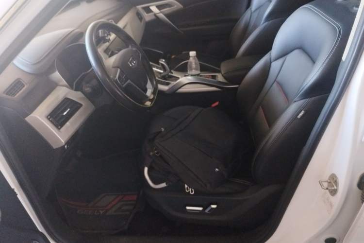 Used Geely Auto Emgrand X7 Sport 2020 1.8TD DCT Two-Wheel Drive Smart Connect 4G-Enabled Version Left Front Seat