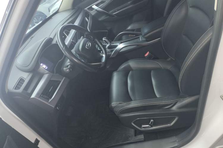 Used Geely Auto Emgrand X7 Sport 2020 1.8TD DCT Two-Wheel Drive Smart Connect 4G-Enabled Version Left Front Seat