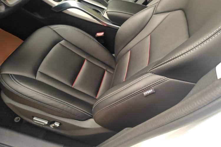 Used Geely Auto Emgrand X7 Sport 2020 1.8TD DCT Two-Wheel Drive Smart Connect 4G-Enabled Version Left Front Seat