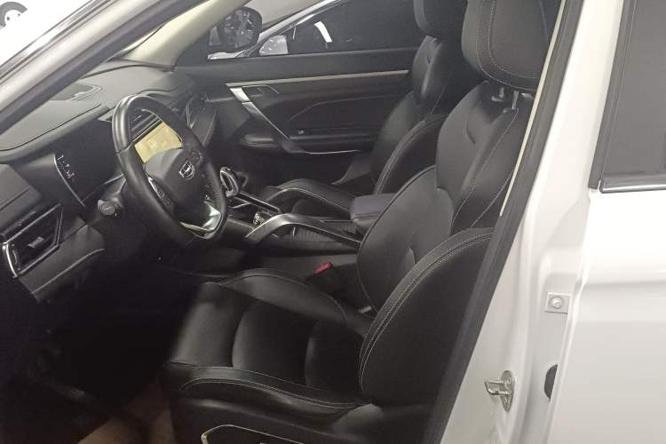Used Geely Auto Emgrand X7 Sport 2020 1.8TD DCT Smart Connect PRO Left Front Seat
