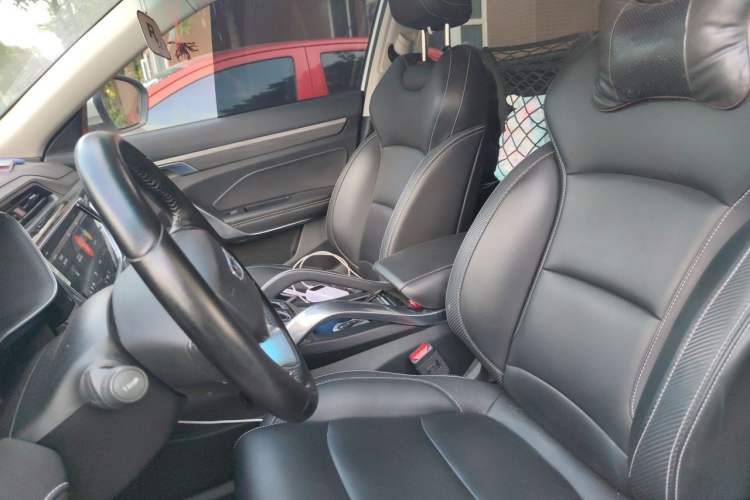 Used Geely Auto Emgrand X7 Sport 2020 1.5TD Automatic Smart Connect PRO Left Front Seat