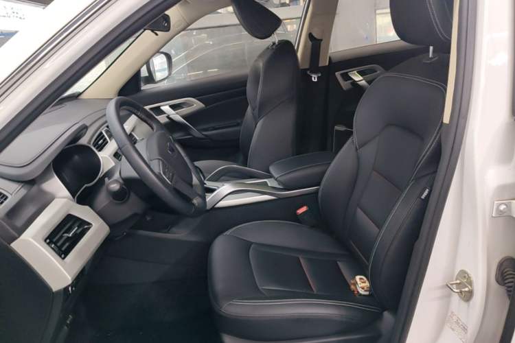 Used Geely Auto Emgrand X7 Sport 2020 1.8TD DCT Two-Wheel Drive Smart Connect 4G-Enabled Version Left Front Seat