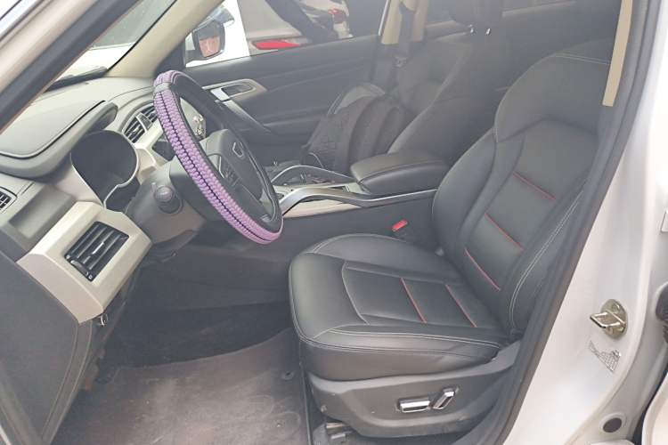 Used Geely Auto Emgrand X7 Sport 2020 1.8TD DCT Two-Wheel Drive Smart Connect 4G-Enabled Version Left Front Seat