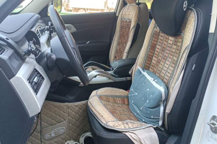 Used Geely Auto Emgrand X7 Sport 2020 1.8TD DCT Two-Wheel Drive Smart Connect 4G-Enabled Version Left Front Seat