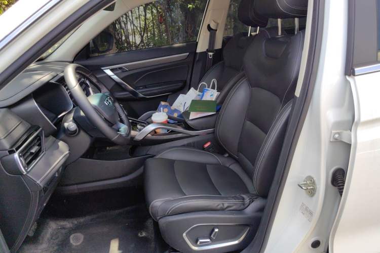 Used Geely Auto Emgrand X7 Sport 2020 1.5TD Automatic Smart Connect PRO Left Front Seat