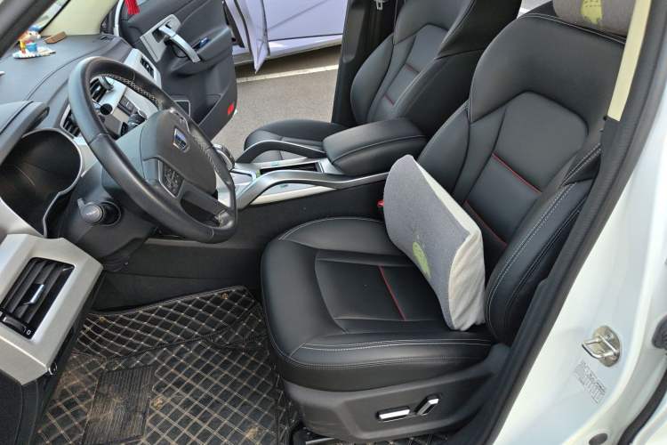 Used Geely Auto Emgrand X7 Sport 2020 1.8TD DCT Two-Wheel Drive Smart Connect 4G-Enabled Version Left Front Seat