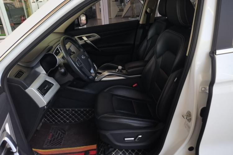 Used Geely Auto Emgrand X7 Sport 2020 1.8TD DCT Two-Wheel Drive Smart Connect 4G-Enabled Version Left Front Seat