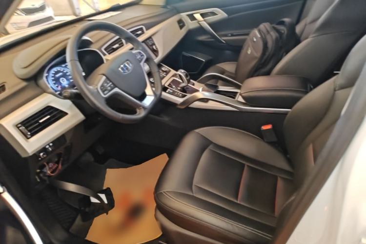 Used Geely Auto Emgrand X7 Sport 2020 1.8TD DCT Two-Wheel Drive Smart Connect 4G-Enabled Version Left Front Seat